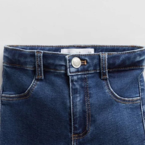 Zara Kids Jeans Mid Rise Skinny Jeans Distressed Dark Wash SZ 4/5 Girls NEW! - Picture 3 of 13